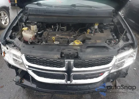 2019 Dodge Journey Se from USA, damaged, VIN 3C4PDCBB8KT794299